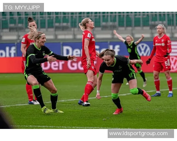 拜仁获批收购翁特哈兴体育公园将作为女足新主场使用