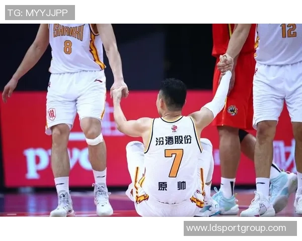 山西篮球队深切悼念徐长锁指导愿他在天之灵安息这是中国篮球的重大损失