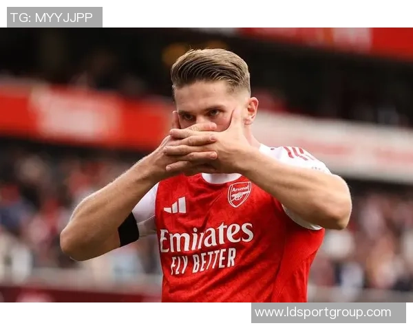 约克雷斯直言球队表现不佳缺乏斗志全力以赴的决心不足